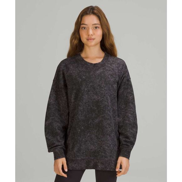 Lululemon Perfectly Oversized Crew in Denim Wash Print Dusky Lavender Black - Picture 1 of 5